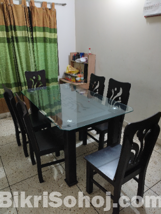 Glass Dinning table with 6 chair